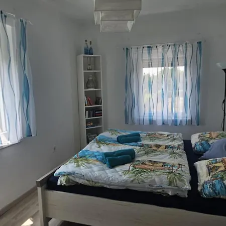 Bagameri Vendeghaz شقة باداتشونيتوماي